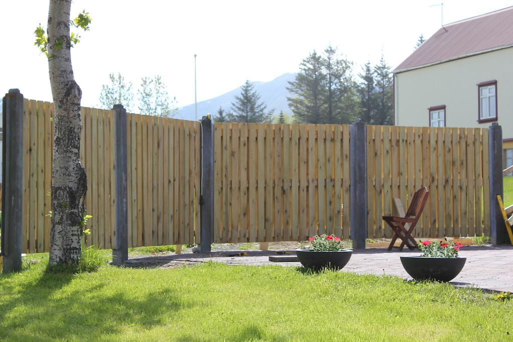 The Guesthouse By The Fjord Thingeyri Eksteriør bilde