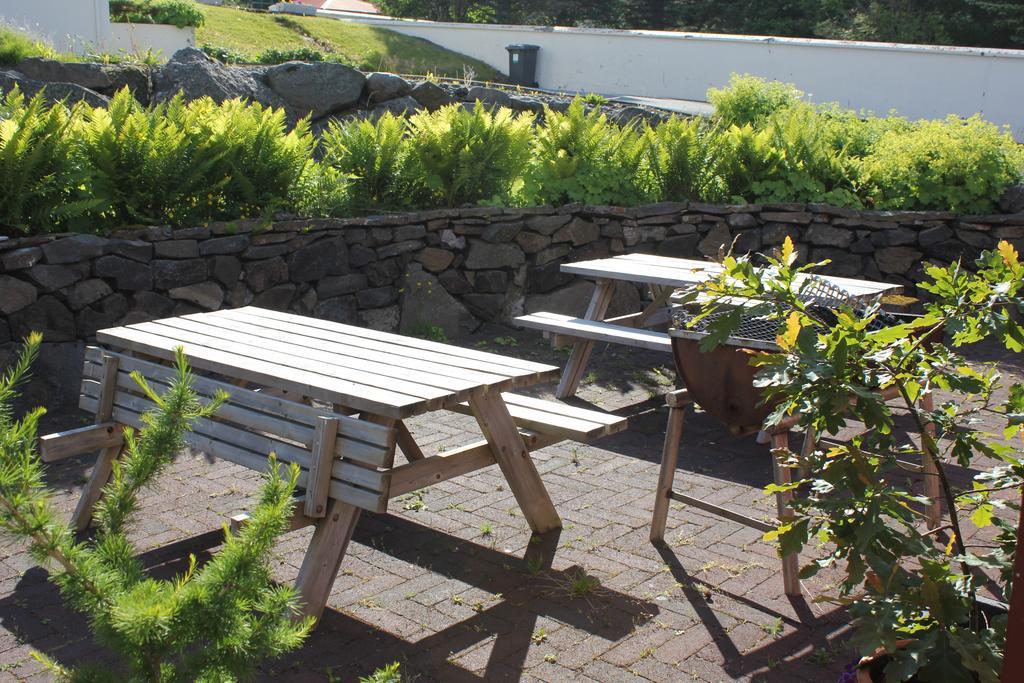 The Guesthouse By The Fjord Thingeyri Eksteriør bilde